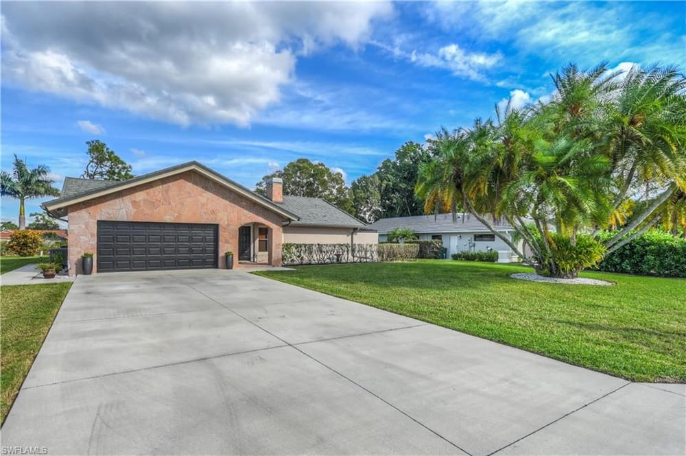 427 Torrey Pines Pt. – #224037668 - Lely Country Club