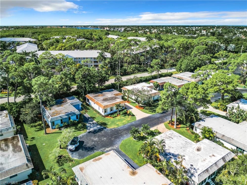 375 Carnaby Ct. 54 – #224079950 - Royal Arms Villas