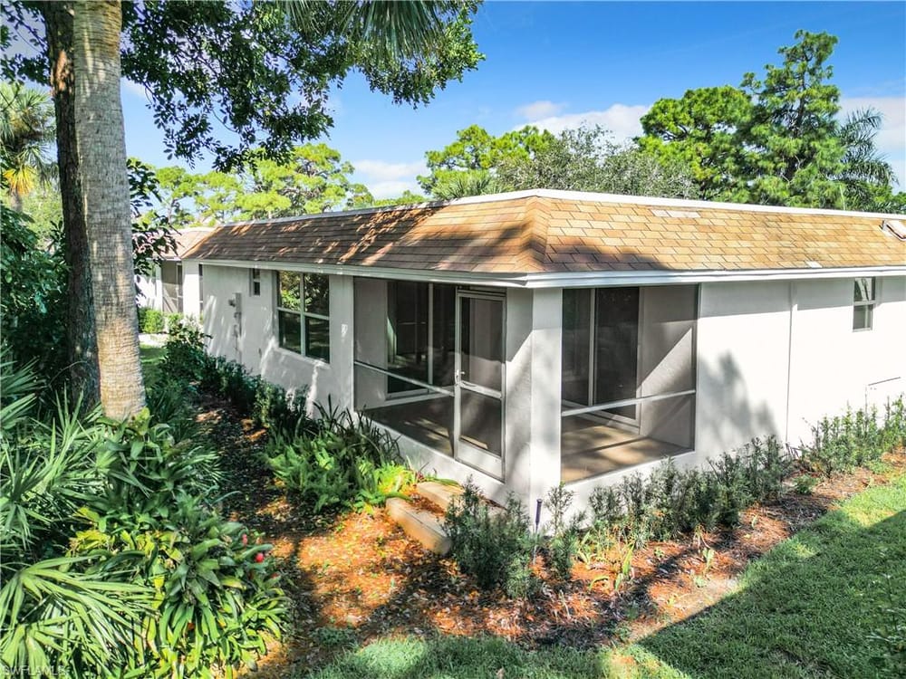 375 Carnaby Ct. 54 – #224079950 - Royal Arms Villas
