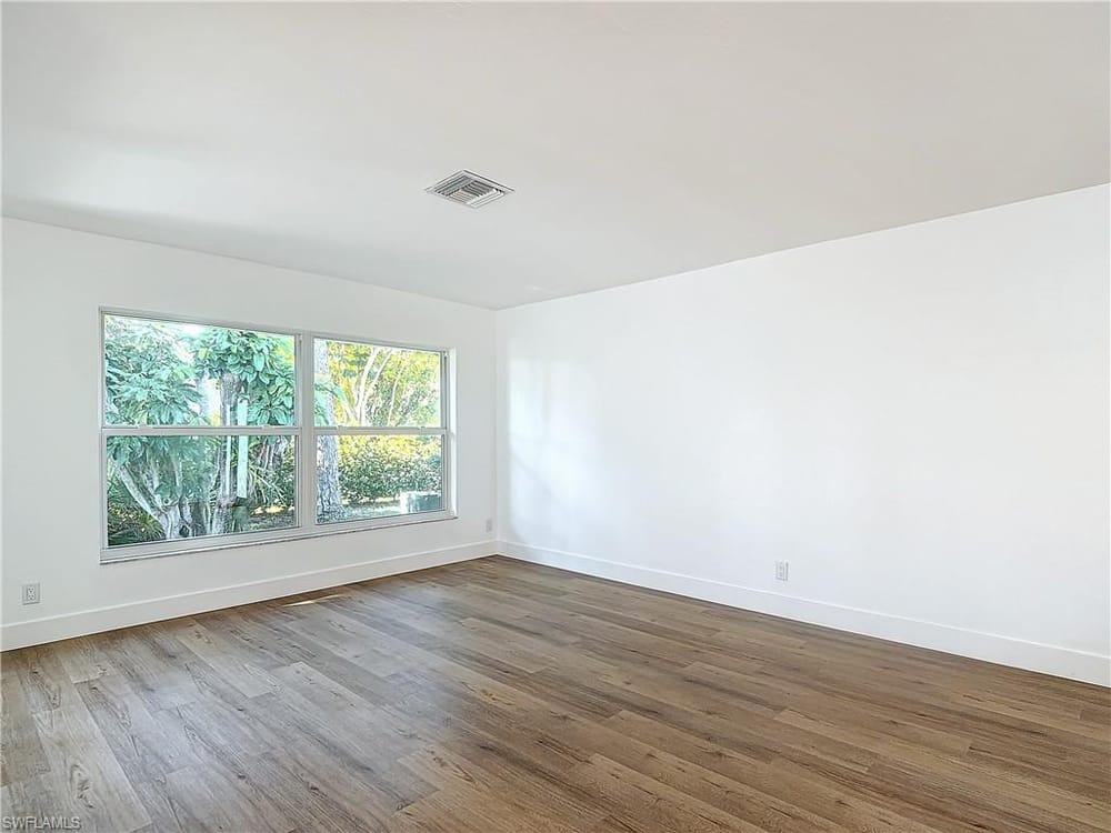 375 Carnaby Ct. 54 – #224079950 - Royal Arms Villas