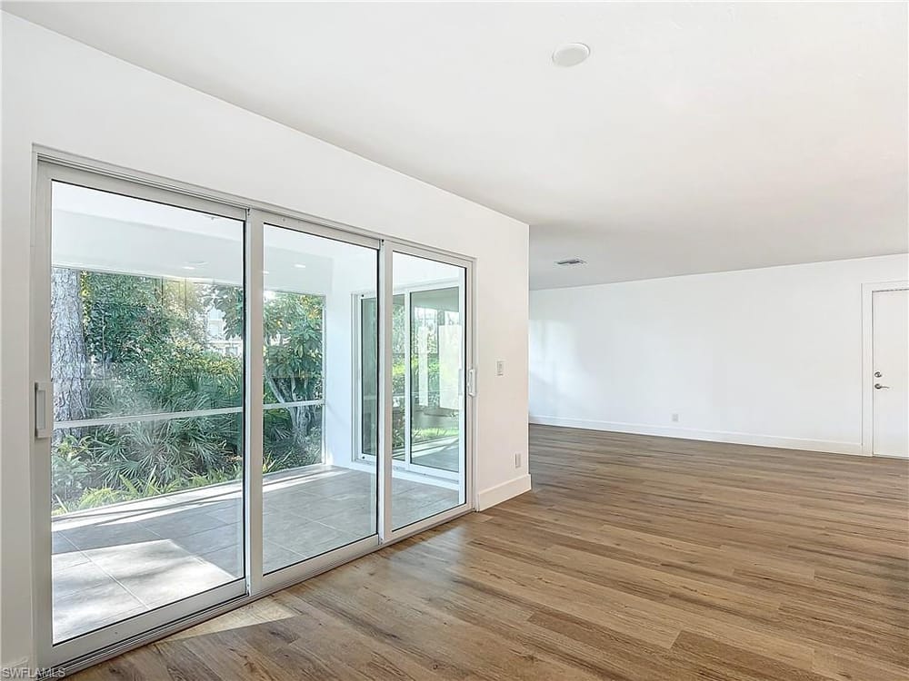 375 Carnaby Ct. 54 – #224079950 - Royal Arms Villas