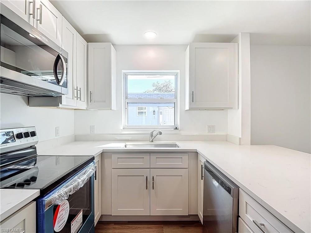 375 Carnaby Ct. 54 – #224079950 - Royal Arms Villas