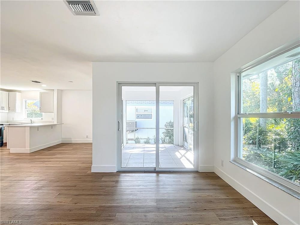 375 Carnaby Ct. 54 – #224079950 - Royal Arms Villas