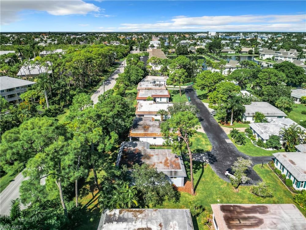 375 Carnaby Ct. 54 – #224079950 - Royal Arms Villas