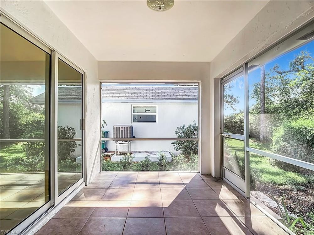 375 Carnaby Ct. 54 – #224079950 - Royal Arms Villas