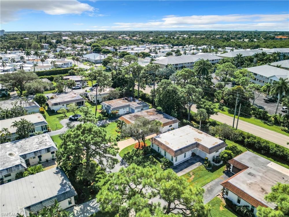 375 Carnaby Ct. 54 – #224079950 - Royal Arms Villas