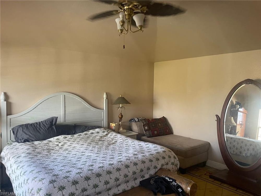 3129 Woodside Ave. – #224095476 - Hallendale