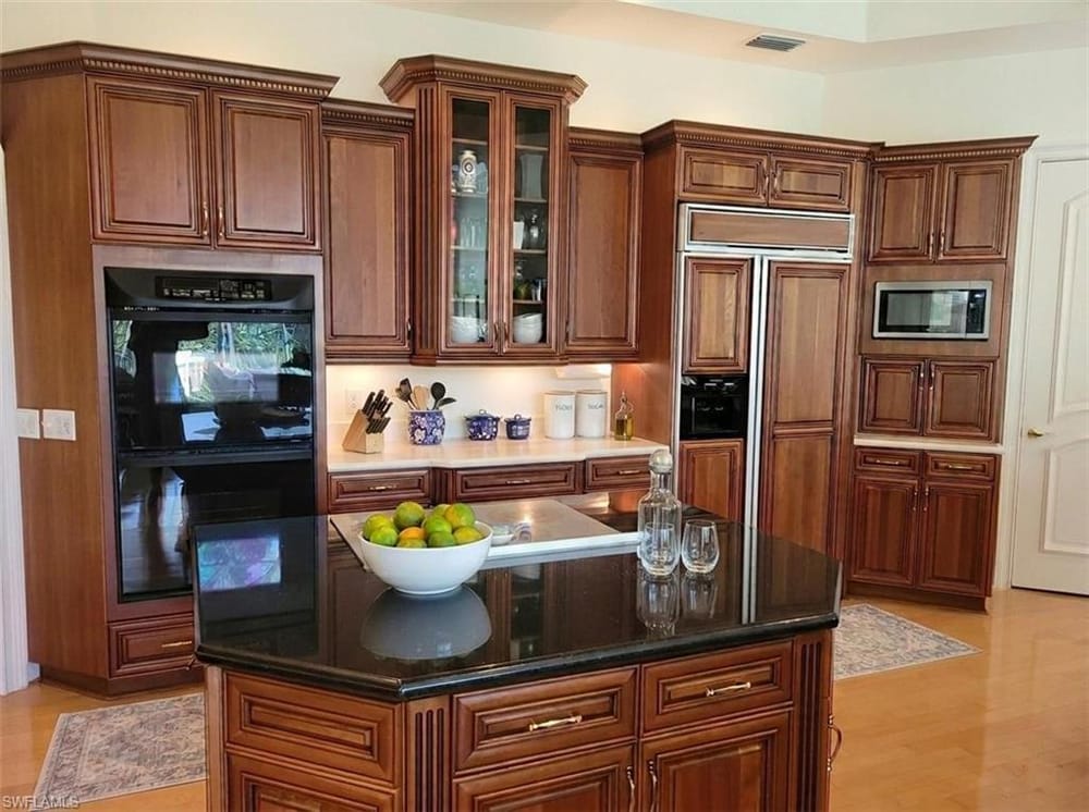 1269 Pocantico Ln. – #225019395 - Colliers Reserve