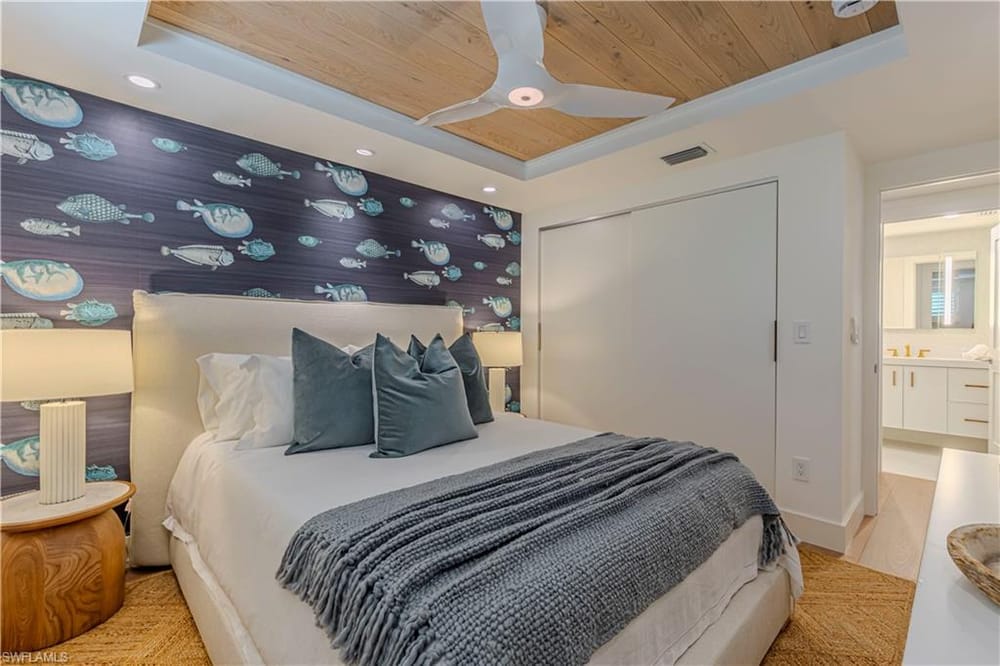 320 14th Ave. S 320e – #225020277 - Aqualane Shores