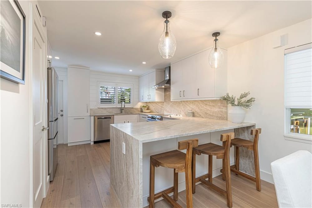 320 14th Ave. S 320e – #225020277 - Aqualane Shores