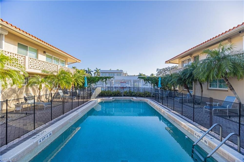 320 14th Ave. S 320e – #225020277 - Aqualane Shores