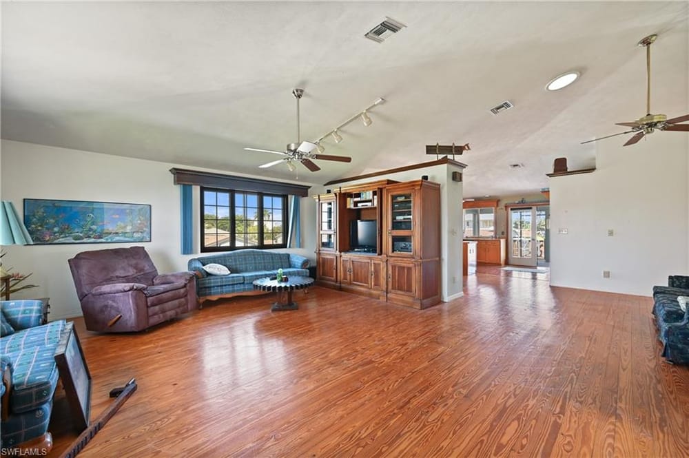 103 Tahiti Cir. – #225029037 - Isles Of Capri