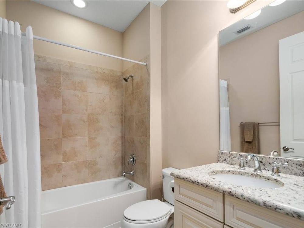 9071 Albion Ln. N 5703 – #225029881 - Lely Resort