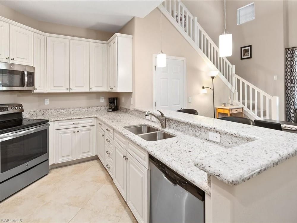 9071 Albion Ln. N 5703 – #225029881 - Lely Resort