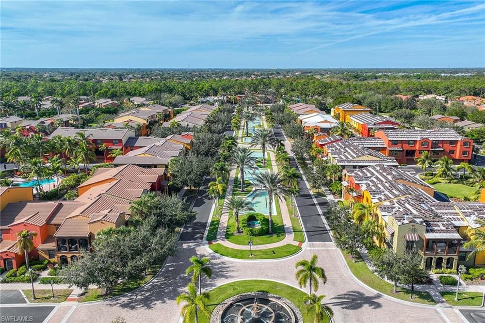 9134 Chula Vista St. 125 – #225038937 - Lely Resort