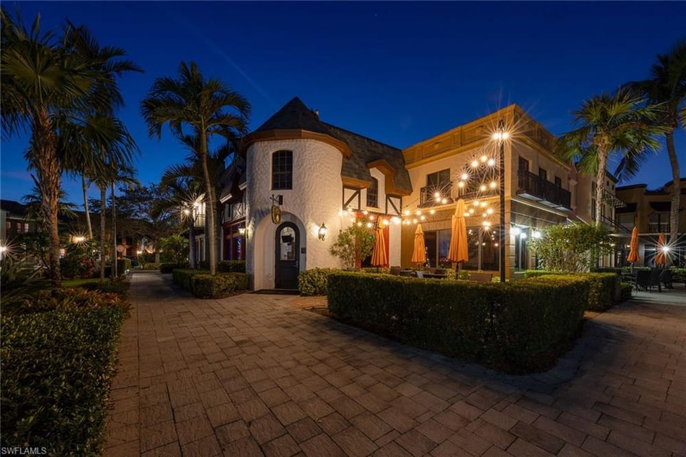 9134 Chula Vista St. 125 – #225038937 - Lely Resort