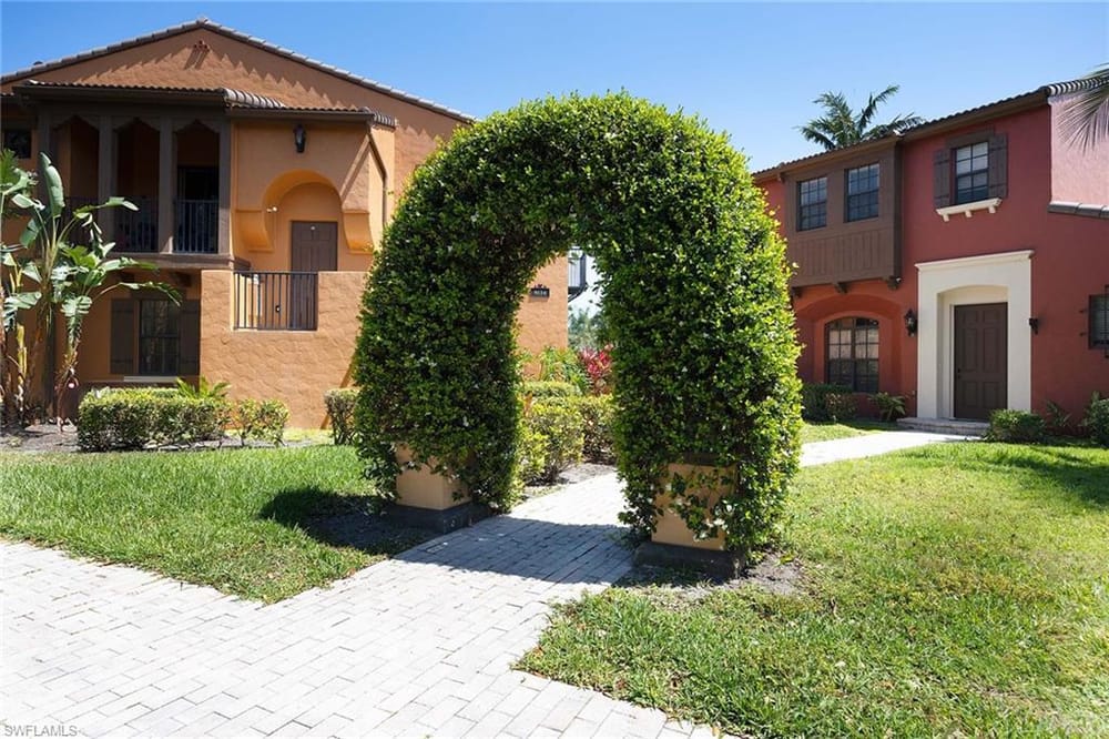 9134 Chula Vista St. 125 – #225038937 - Lely Resort