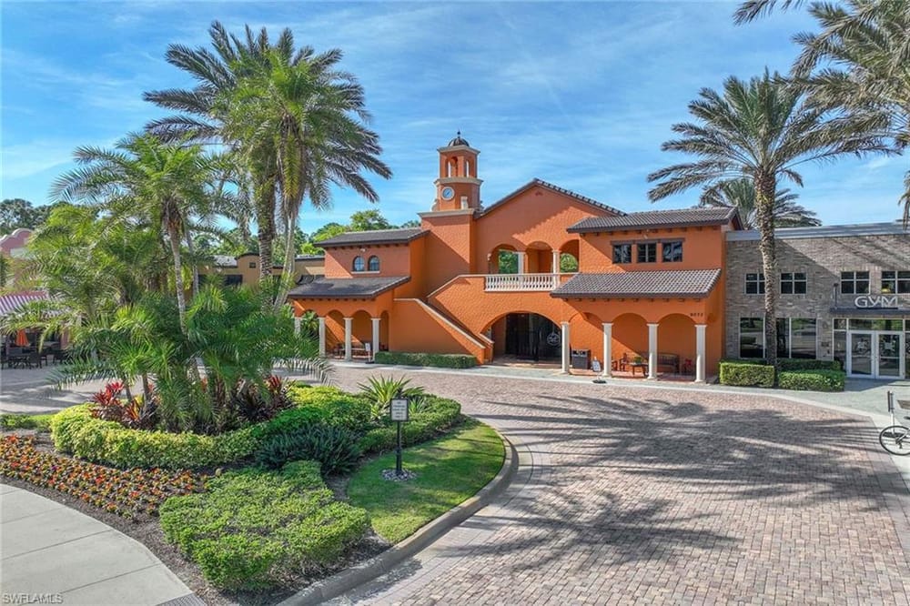 9134 Chula Vista St. 125 – #225038937 - Lely Resort