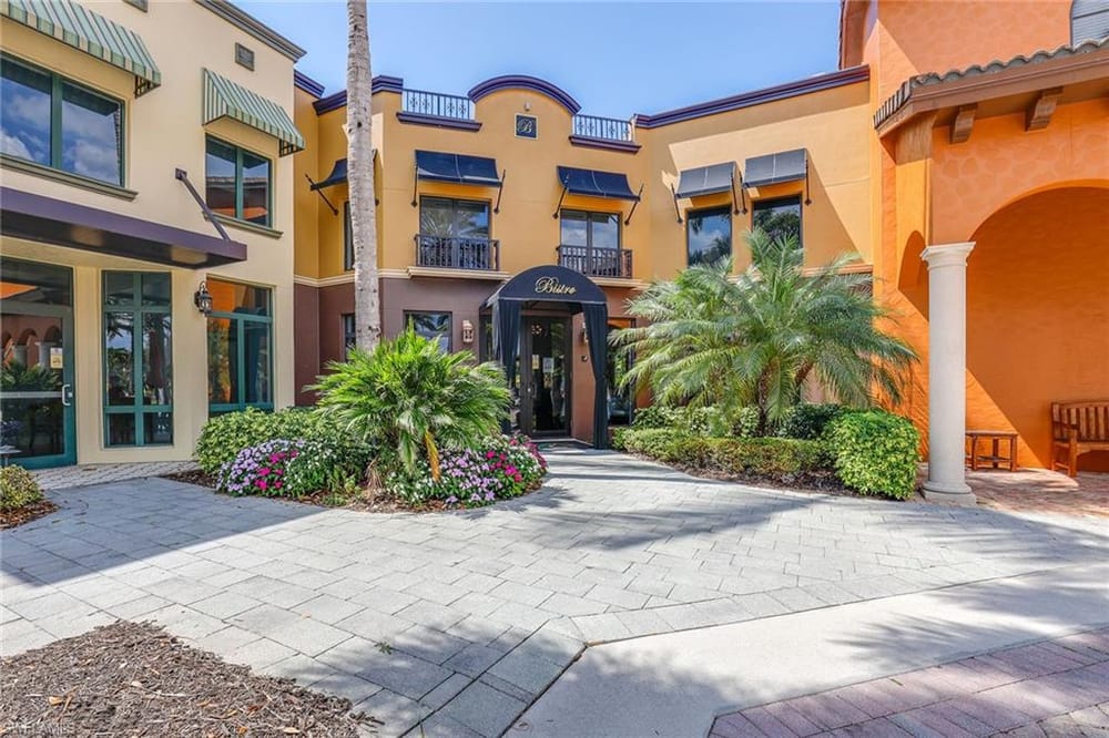 9134 Chula Vista St. 125 – #225038937 - Lely Resort