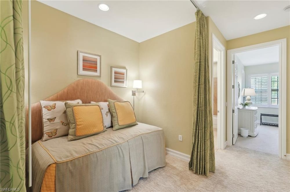 9108 Capistrano St. S 7401 – #225041816 - Lely Resort