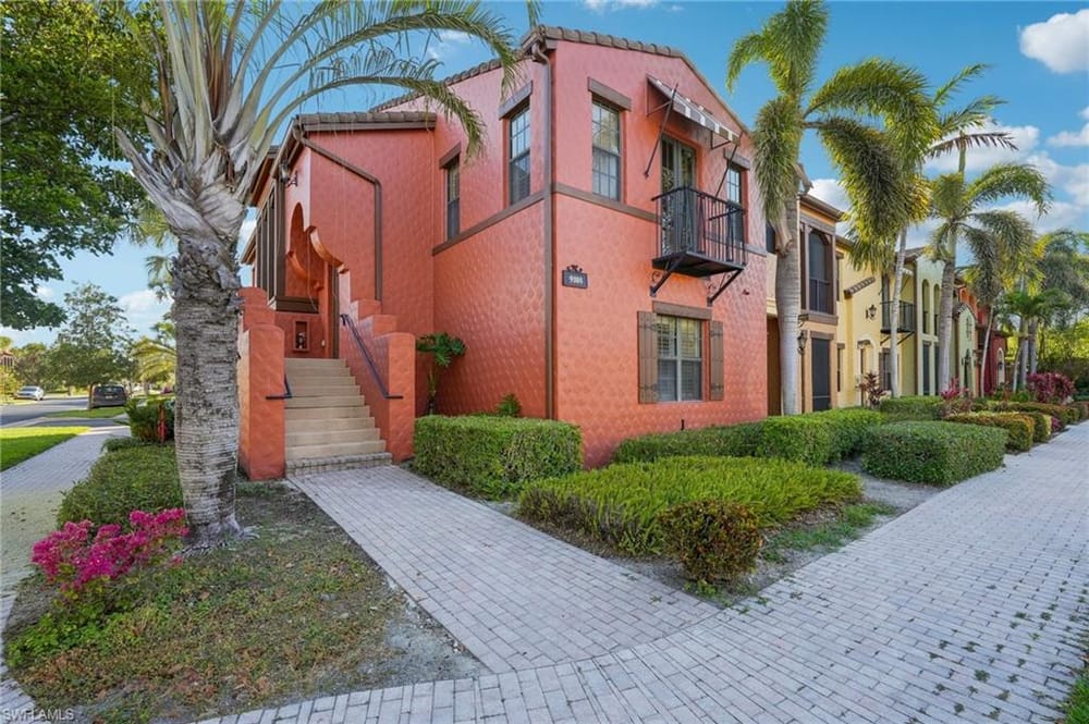 9108 Capistrano St. S 7401 – #225041816 - Lely Resort