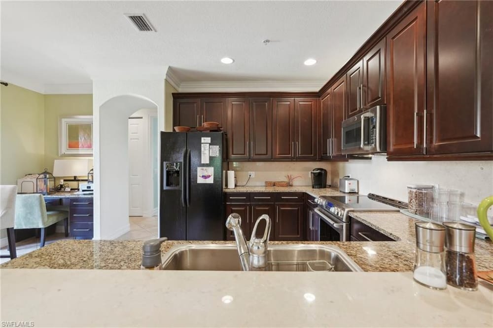 9108 Capistrano St. S 7401 – #225041816 - Lely Resort