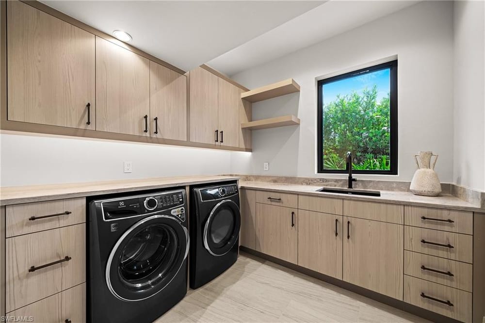 1261 13th Ave. N – #225063288 - Lake Park