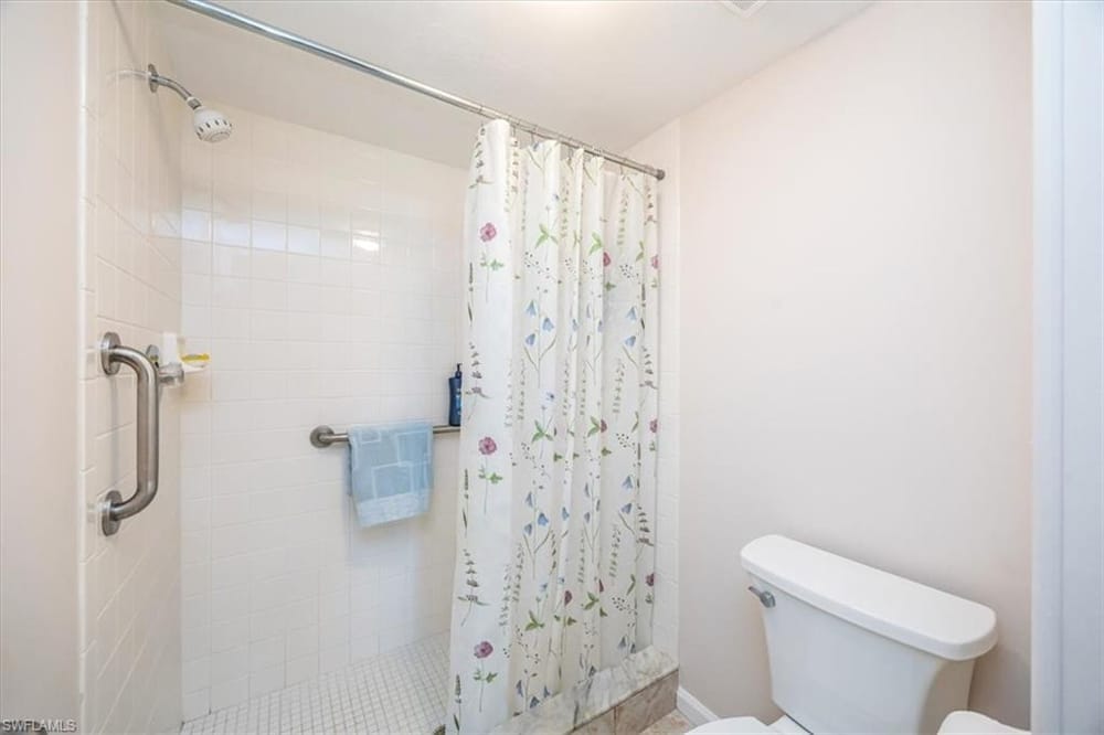 1051 Eastham Way B107 – #225066235 - Glen Eagle