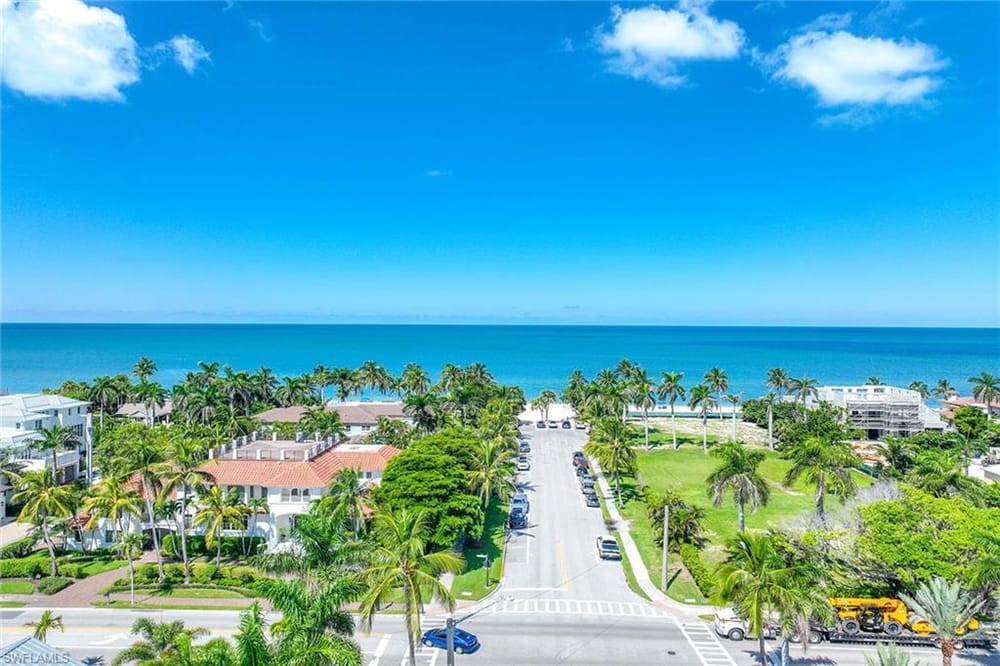 950 7th Ave. S 14 – #225067910 - Olde Naples