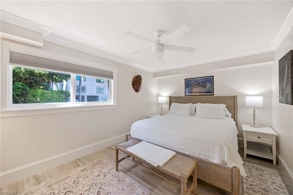 950 7th Ave. S 14 – #225067910 - Olde Naples