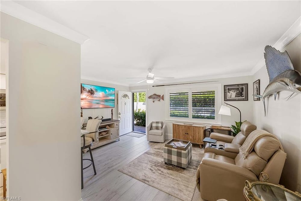 950 7th Ave. S 14 – #225067910 - Olde Naples
