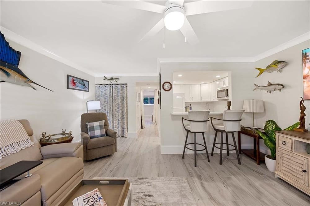 950 7th Ave. S 14 – #225067910 - Olde Naples