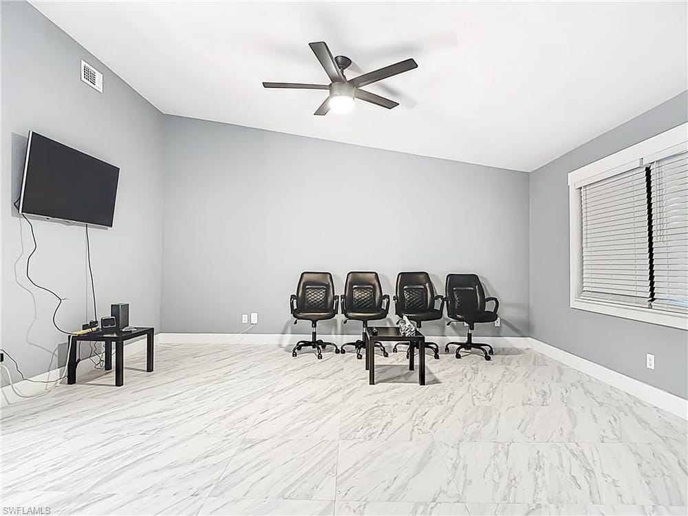 183 Round Key Cir. D4 – #225068580 - Lakewood