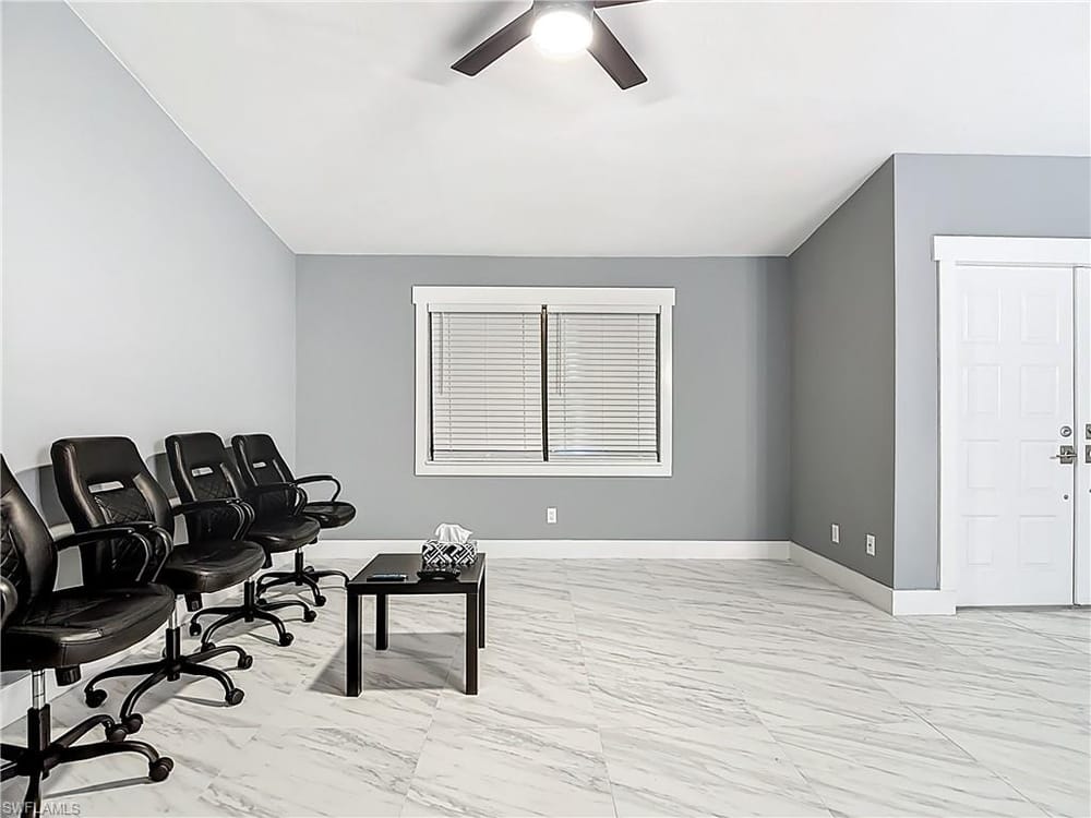 183 Round Key Cir. D4 – #225068580 - Lakewood