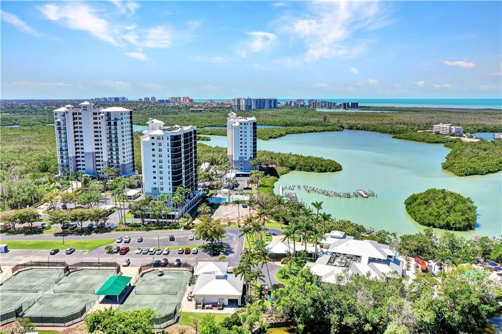 430 Cove Tower Dr. 403 – #225069429 - Cove Towers