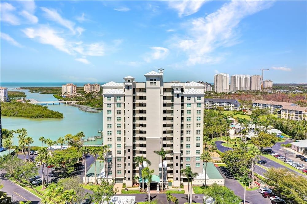430 Cove Tower Dr. 403 – #225069429 - Cove Towers
