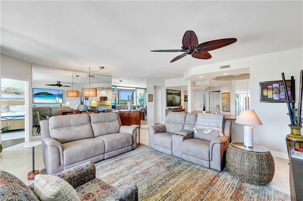 430 Cove Tower Dr. 403 – #225069429 - Cove Towers