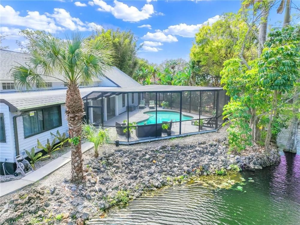 185 Palm River Blvd. – #2025008484 - Palm River