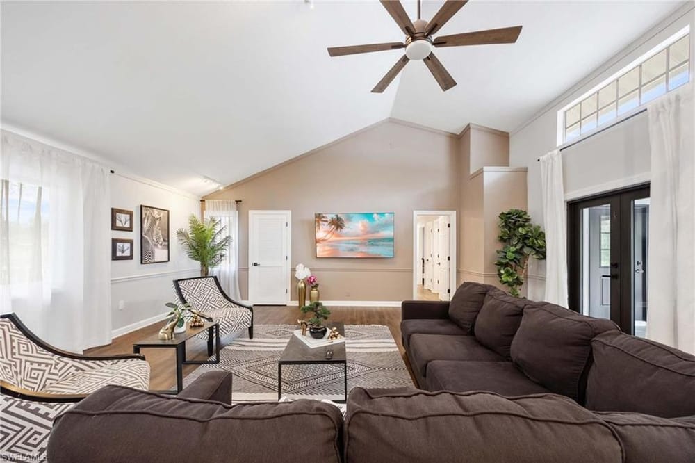 185 Palm River Blvd. – #2025008484 - Palm River