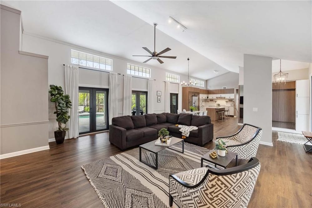185 Palm River Blvd. – #2025008484 - Palm River