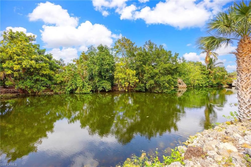 185 Palm River Blvd. – #2025008484 - Palm River
