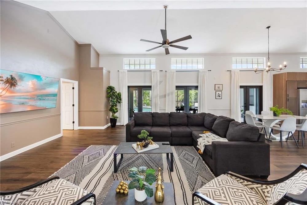 185 Palm River Blvd. – #2025008484 - Palm River