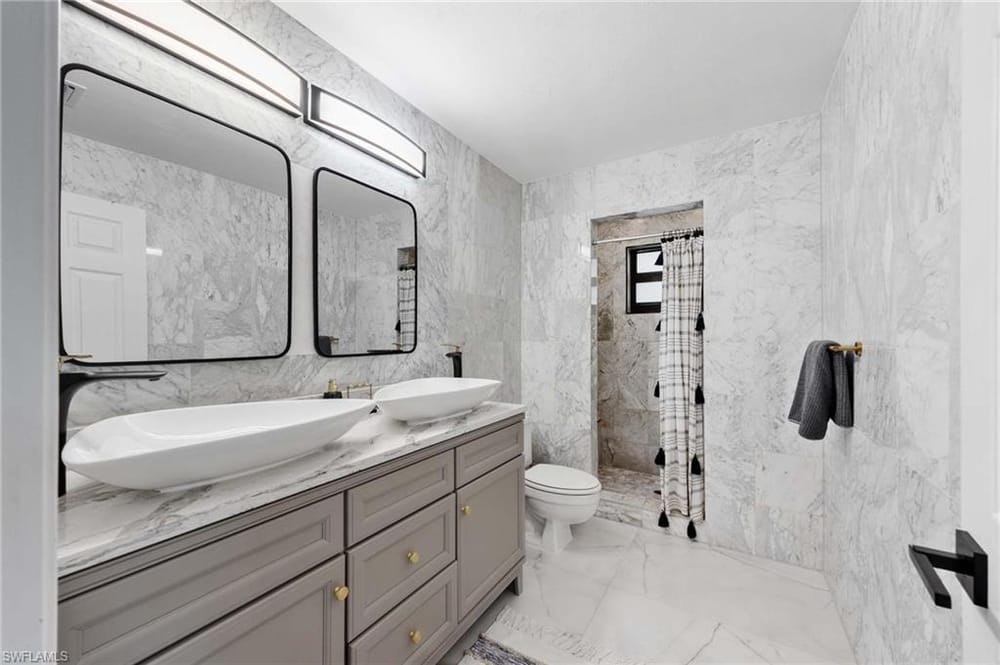 185 Palm River Blvd. – #2025008484 - Palm River