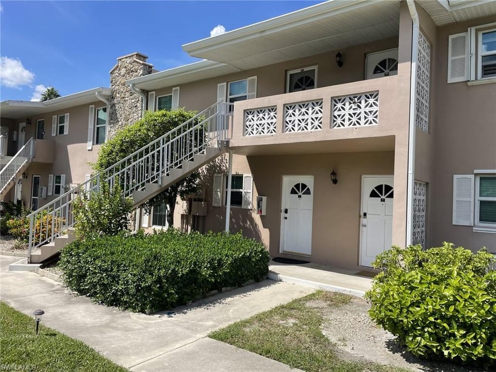 221 Cypress Way E 103 – #225069556 - Palm River