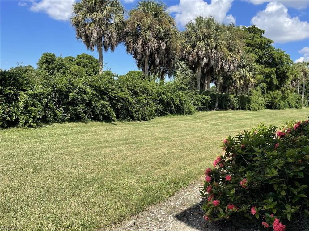 221 Cypress Way E 103 – #225069556 - Palm River