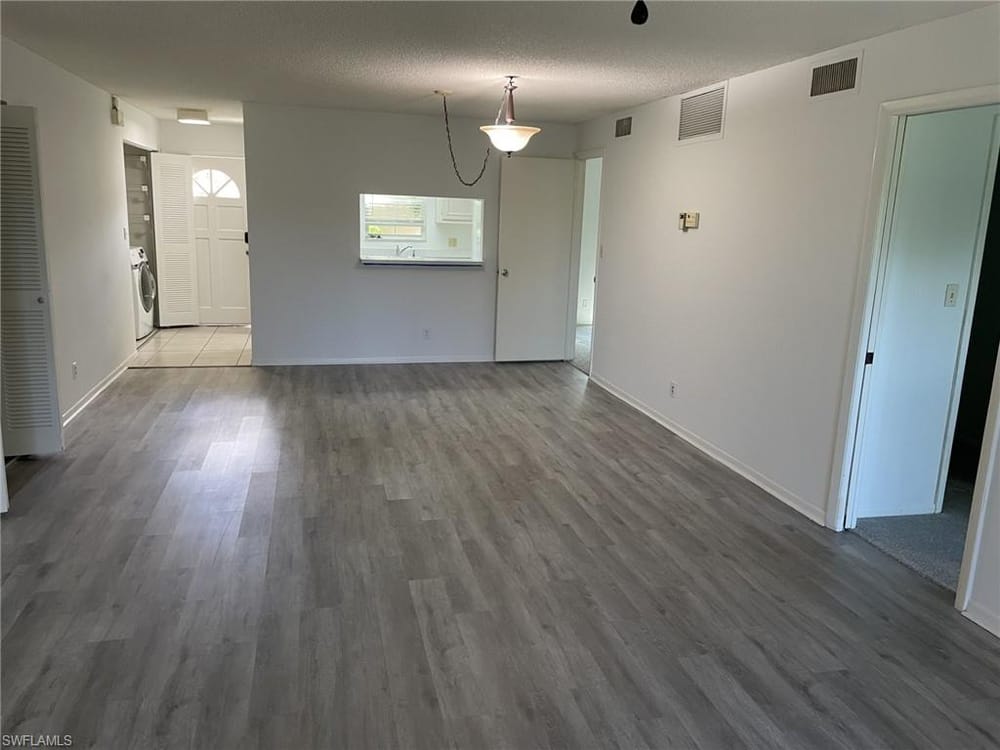 221 Cypress Way E 103 – #225069556 - Palm River