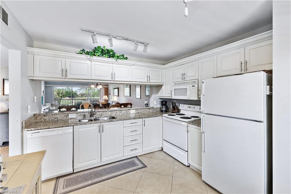 1001 Eastham Way C-206 – #225069799 - Glen Eagle