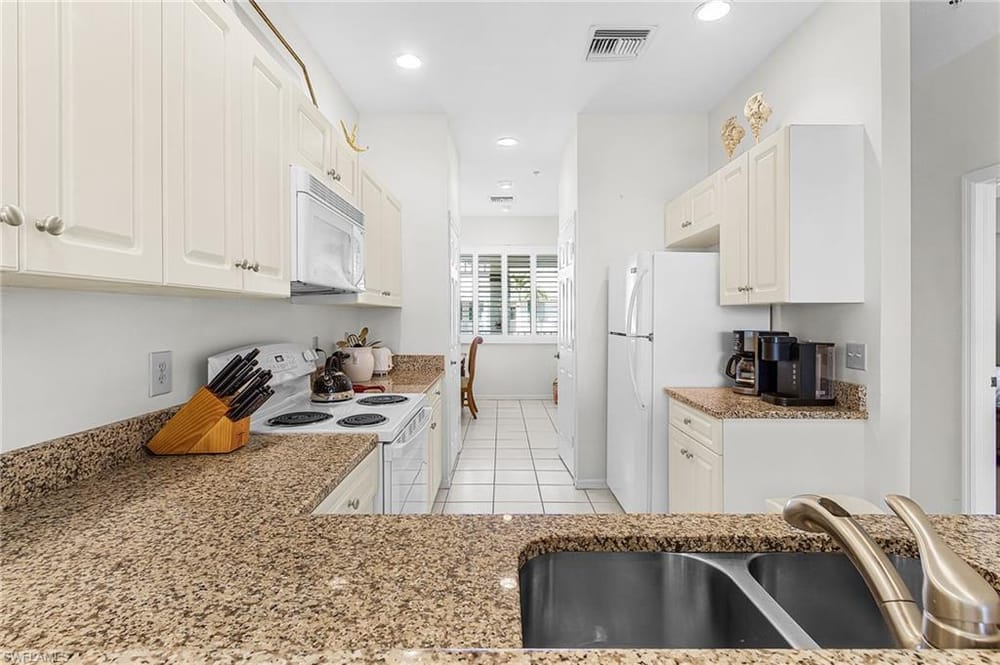 7910 Mahogany Run 1225 – #225070048 - Lely Resort