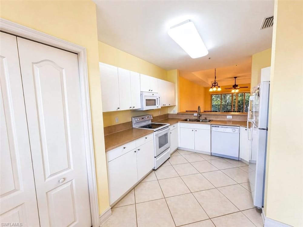7811 Regal Heron Cir. 302 – #225071589 - Blue Heron
