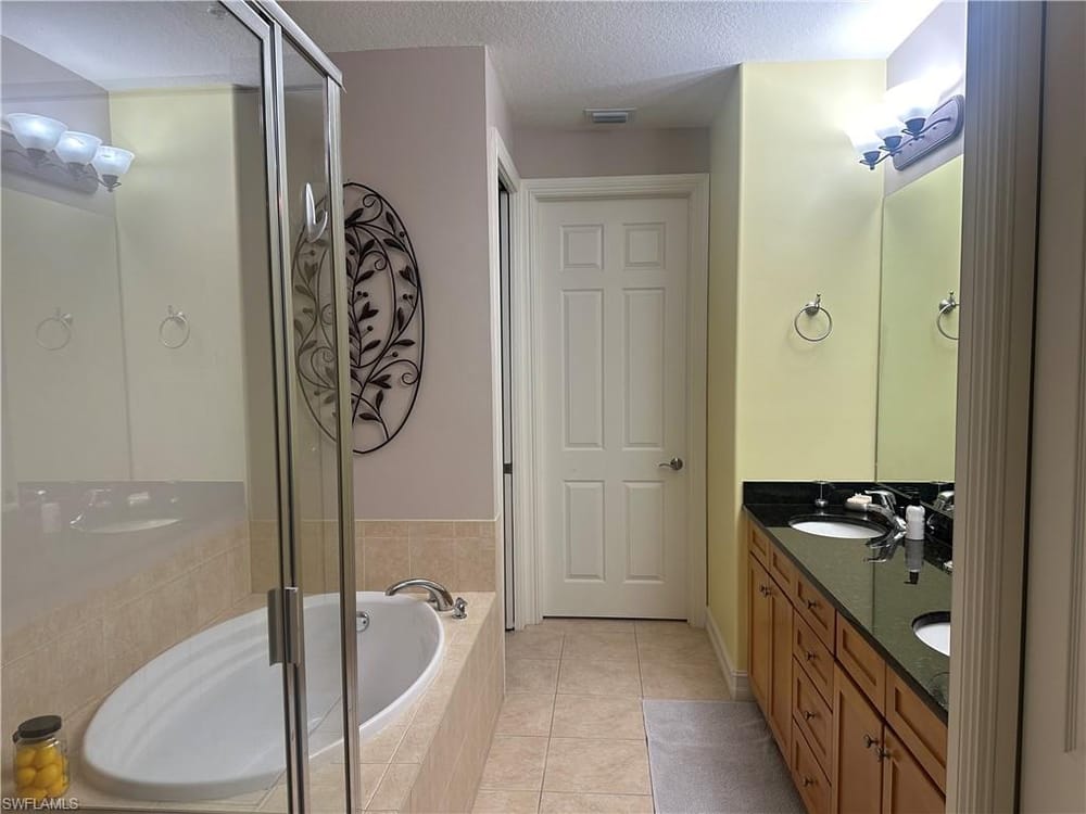 9134 Chula Vista St. 12504 – #225072544 - Lely Resort